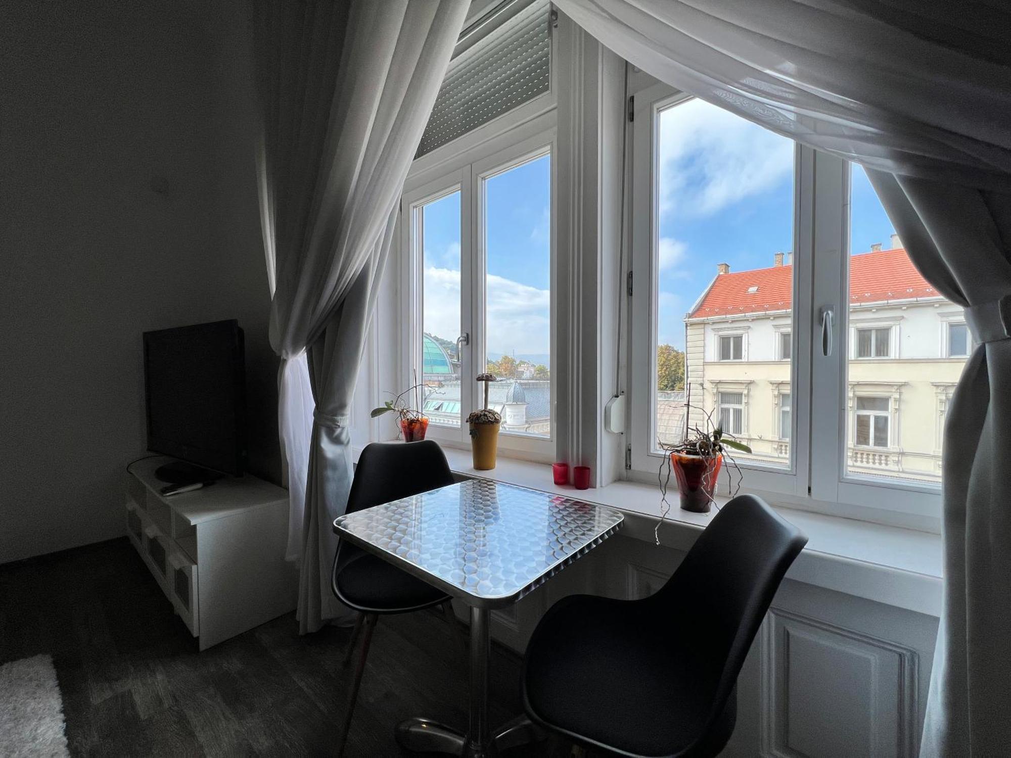 Czingu-Lak Apartment Miskolc Exterior photo